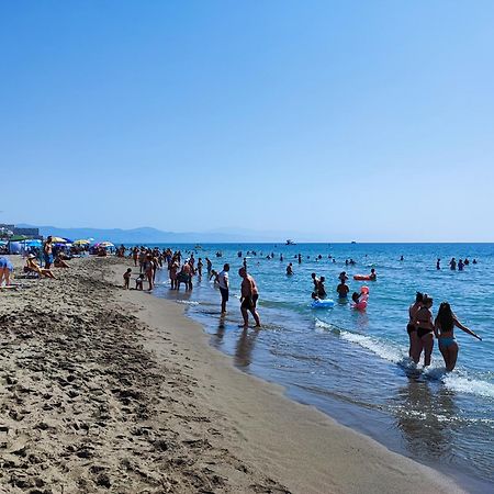 Apartamento 150 Metros De La Playa Torremolinos Exteriör bild