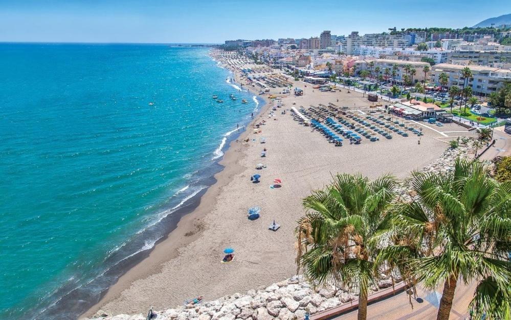 Apartamento 150 Metros De La Playa Torremolinos Exteriör bild