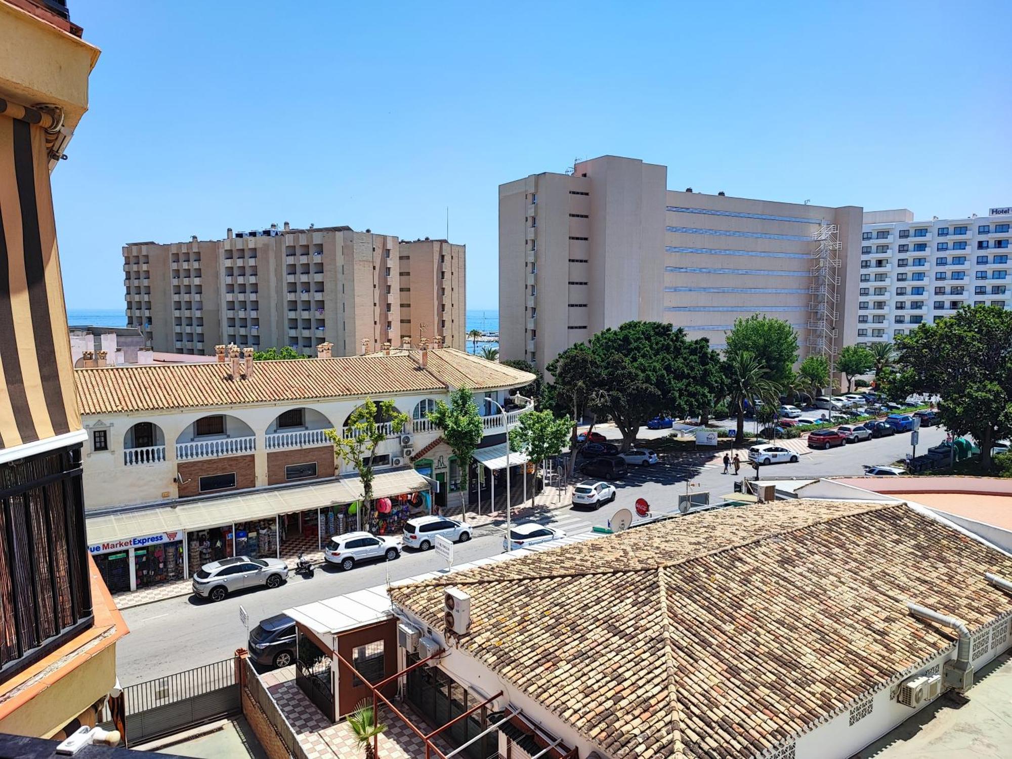 Apartamento 150 Metros De La Playa Torremolinos Exteriör bild